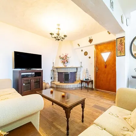 Сasa de vacaciones Captain Spiros House Lákones