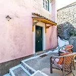 Captain Spiros House Lákones