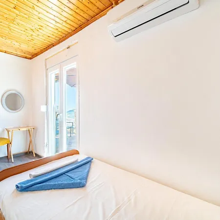 Ferienhaus Captain Spiros House Lákones